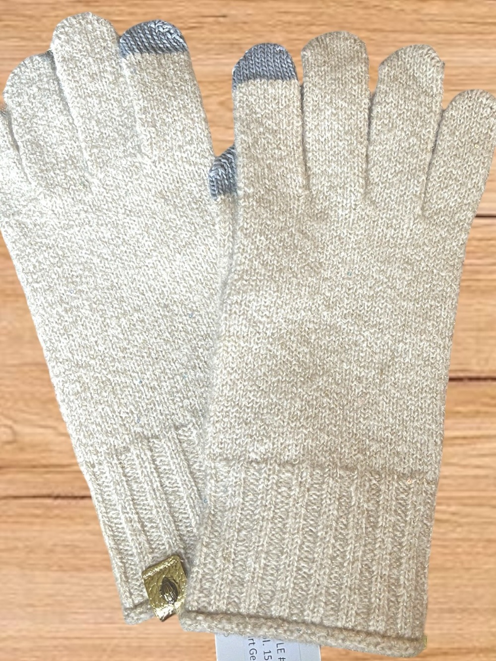 KURT GEIGER RARE Sequin Showroom Prototype Eagle Knit Touchscreen Gloves NWT - Picture 2 of 13